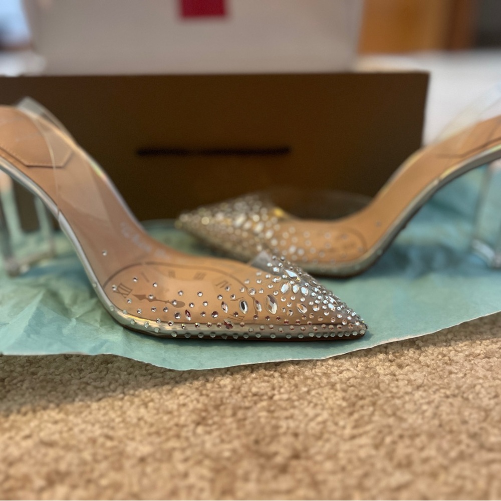 Disney X Aldo Cinderella  Strike Twelve “Glass Slippers” Edition - Picture 4 of 11